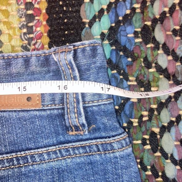 Calvin Klein Denim Skirt size 8 - Picture 5 of 13